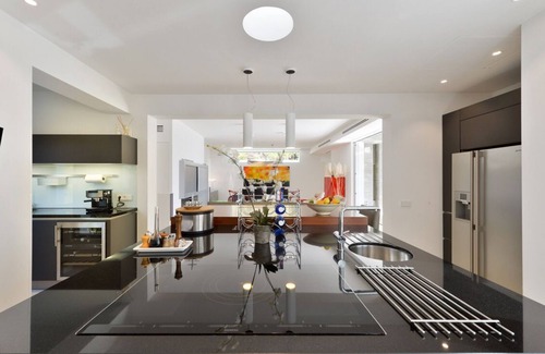 Can Furnet Villa | Modern Villa, Sea view & Eivissa old town view 15 min away from the airport