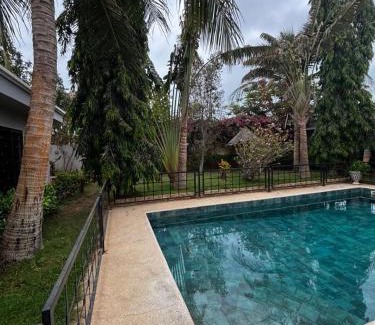 Ngaring Villa | Modern villa with pool views