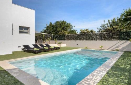 Can Ramon House | Moderna casa con piscina privada