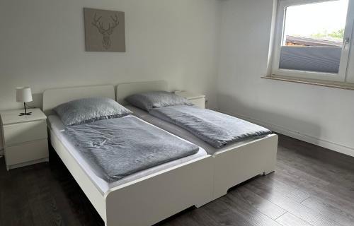 Guxhagen Apartment | Moderne Ferienwohnung Klosterblick