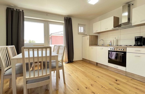 Schwandorf Apartment | Moderne Monteurwohnung mit Balkon