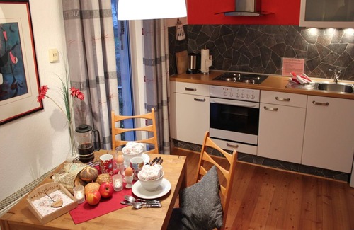 Usseln Apartment | Modernes Appartement in Usseln mit Terrasse