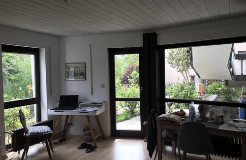 Randersacker Apartment | modernes Zwei-Zimmer-Appartement mit eigener Terrasse und Garten