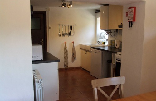 Serta House | Modernised cottage with Annex and swimming pool in beautiful peaceful setting