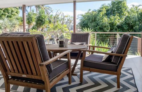 Moffat Beach House | Moffat Beach, Large families & friends unite here!