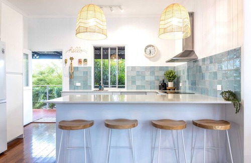 Moffat Beach House | Moffat Beach Retreat, Pet-friendly & Ocean Views