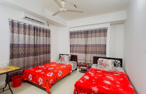 Gulshan House | Mohammadia Restaurant & Guest House