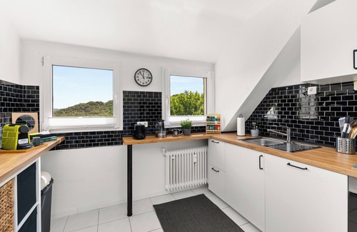 Grundschottel Apartment | MOLA Apartments-Spacious apartment in Wetter up to 6 p., XXL couch, parking, WLAN