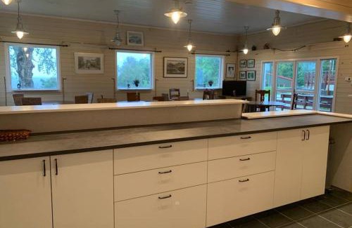 Osoyro House | Moldegaard Riding Lodge