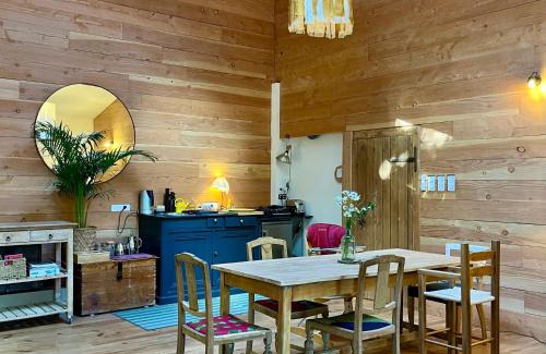 Alboussiere Bed & Breakfast | Molinot Gîtes Nature & Confort