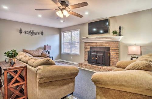 Moncks Corner House | Moncks Corner Home with Yard Near Lake Moultrie