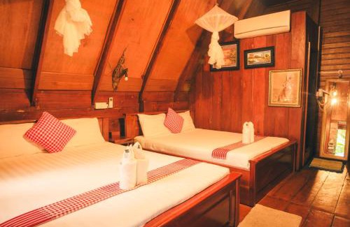 Sen Monorom House | Mondulkiri Pizza Bungalows