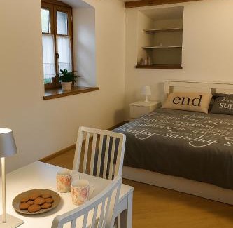 Belvedere Apartment | Monolocale in casa del 700 - Trento