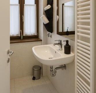 Belvedere Apartment | Monolocale in casa del 700 - Trento