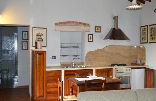 Asciano Apartment | Montalceto Tuscan Nest