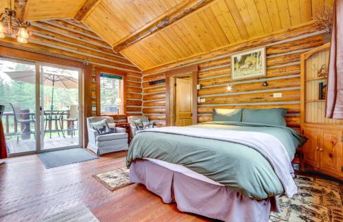 Silver Gate Apartment | Montana Mountain Getaway - 1 Mi to Yellowstone!