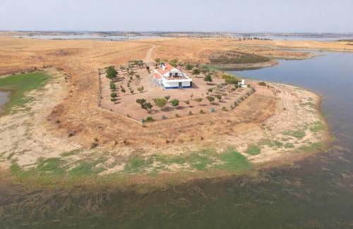 Mourao House | Monte Dos Avós
