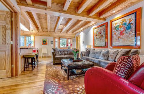 Northwood House | Monte Rio Dream
