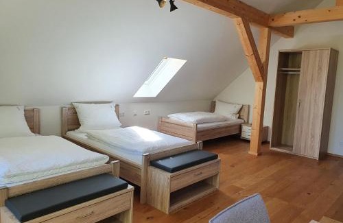 Hausen Apartment | Monteurwohnungen Schmack