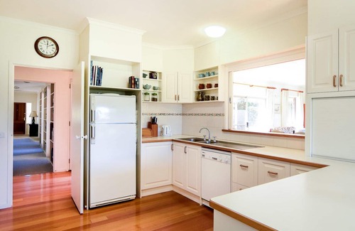 Flinders House | Monymusk - View across Golf Course and walking distance to Shops