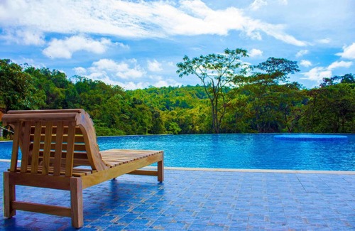 Sakleshpur Resort | Mookanana Jungle Resort and Spa