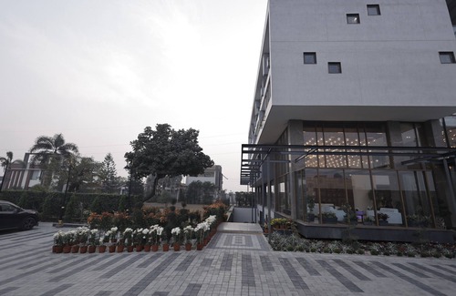Muzaffarnagar Hotel | Moolchand Resorts