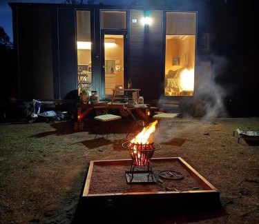South Arm House | Moon Bay Cabin by Tiny Away