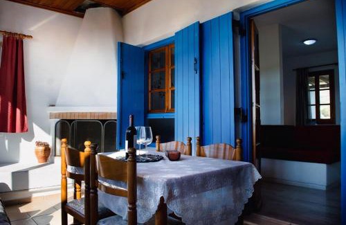 Kastraki House | Moonlight Kastraki beach house