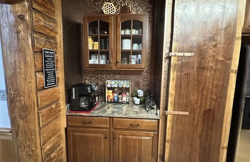 Coudersport Cabin | Moonraker 10 - Game Room Stargazing Field 1G Wi-Fi