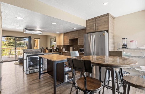 Park Meadows Condo | Moose Mgmt-Racquet Club 18: Downtown-Free Bus-BBQ