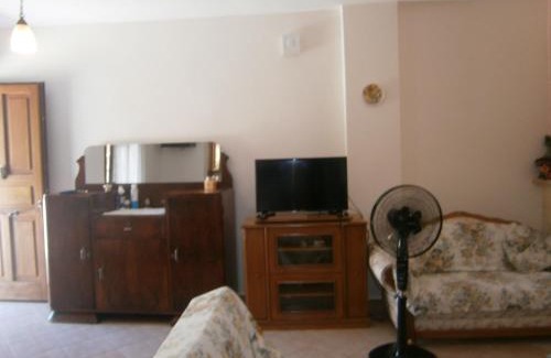 Kapparia Apartment | Moraki Apartment