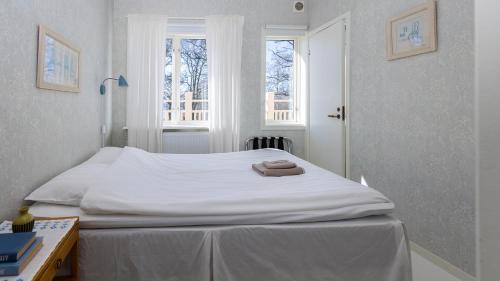 Stora Ror House | Mormors Pensionat Strandhagen