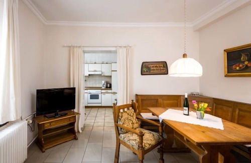 Traben-Trarbach House | Moselhäuschen by Interhome