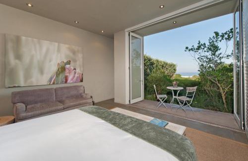 Voelklip Hotel | Mosselberg on Grotto Beach