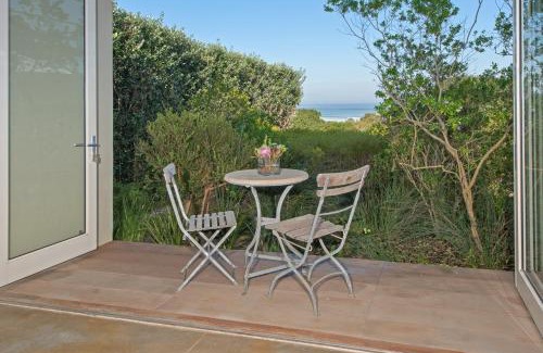 Voelklip Hotel | Mosselberg on Grotto Beach