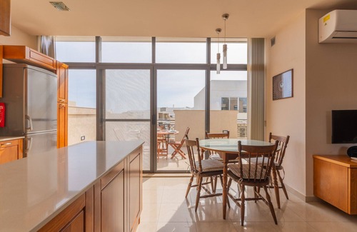 Mosta Apartment | Mosta Penthouse-Hosted by Sweetstay
