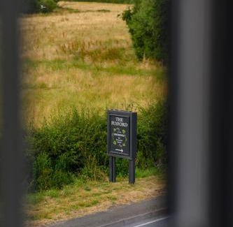 Flyford Flavell House | Motel ∙ 2 guests