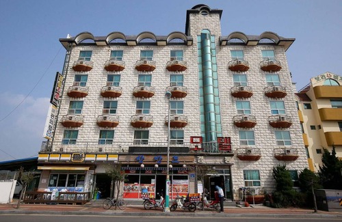 Boryeong Hotel | Motel ∙ 2 guests