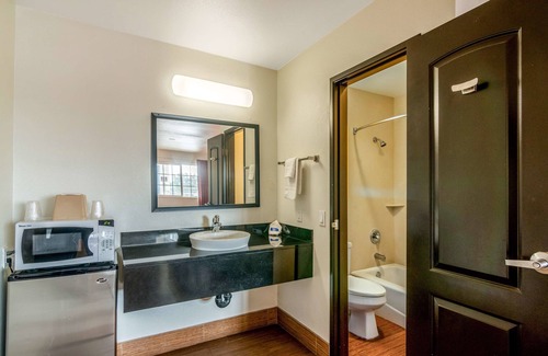 Bell Gardens Hotel | Motel 6 Bell Gardens, CA - Los Angeles