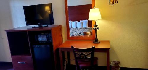 Conway Hotel | Motel 6 Conway, SC