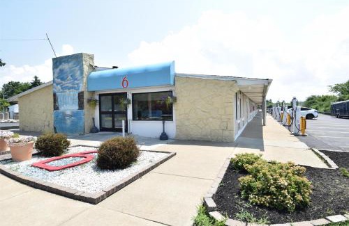 Athol Springs Hotel | Motel 6-Hamburg, NY