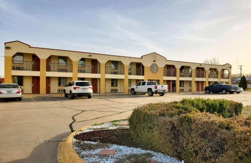 Shamrock Hotel | Motel 6 Shamrock TX