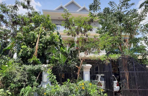 Sangkat Sla Kram House | Motel ∙ 8 guests