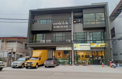 Phra Pradaeng House | Motel ∙ 8 guests
