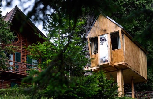 Ambroz pod Krvavcem House | Motel ∙ 8 guests