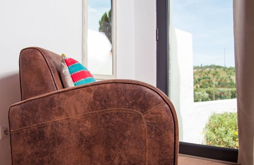 Margem House | MOUNT ALENTEJANO OPTIMUM FOR FAMILIES OR GROUP OF FRIENDS!