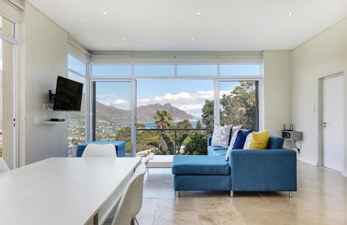 Hout Bay House | Mount Bay