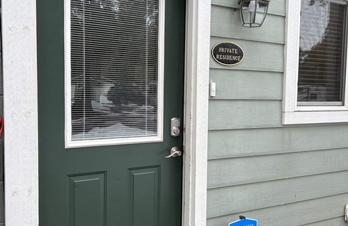 Weed Apartment | Mount Shasta private Guest Suite at a clean & peaceful Campground