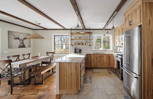 West Dover House | Mount Snow Ski Shanty