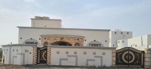 Heritage District Villa | Mountain Balcony House